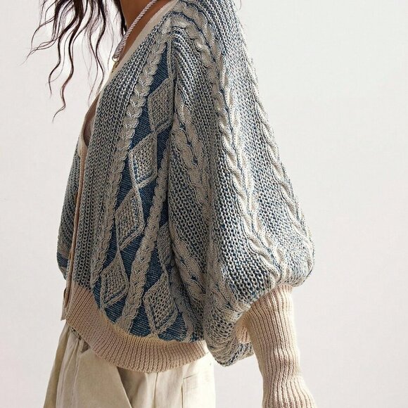 Blue Women's Lantern Sleeve Single-Breasted Casual Knit Cardigan - Picture 4 of 8